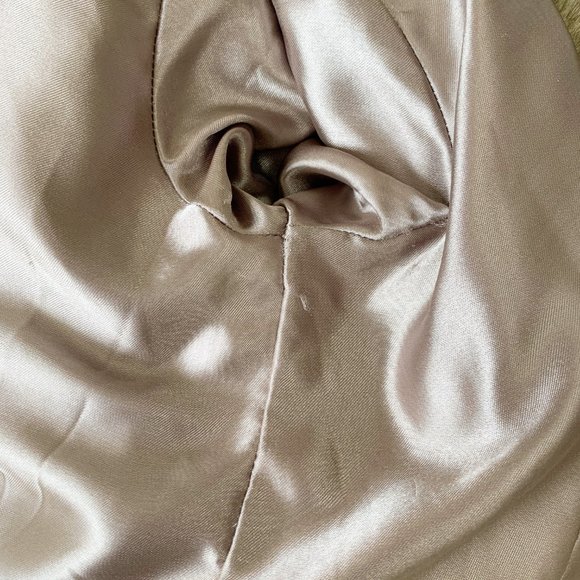 H&M | FAUX FUR COAT - Picture 7 of 10